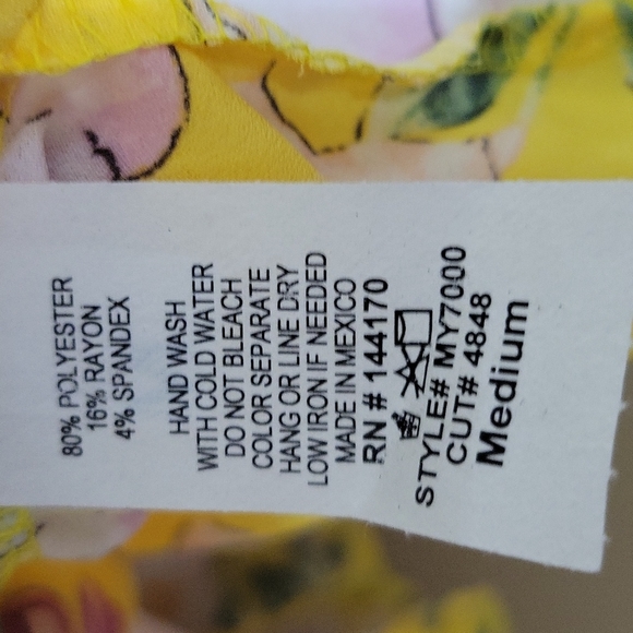 Exclusive one womens spaghetti strap summer top, size M - Picture 6 of 11